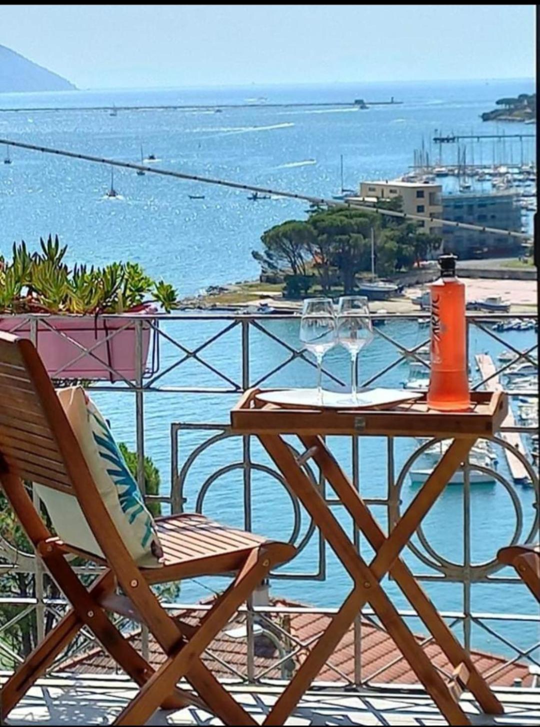 Dal Conte La Spezia Exterior foto